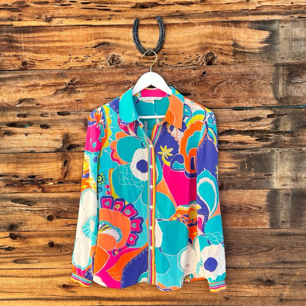 TRINA TURK | 100% Silk Coloful Floral Long Sleeve Button Down Blouse 10